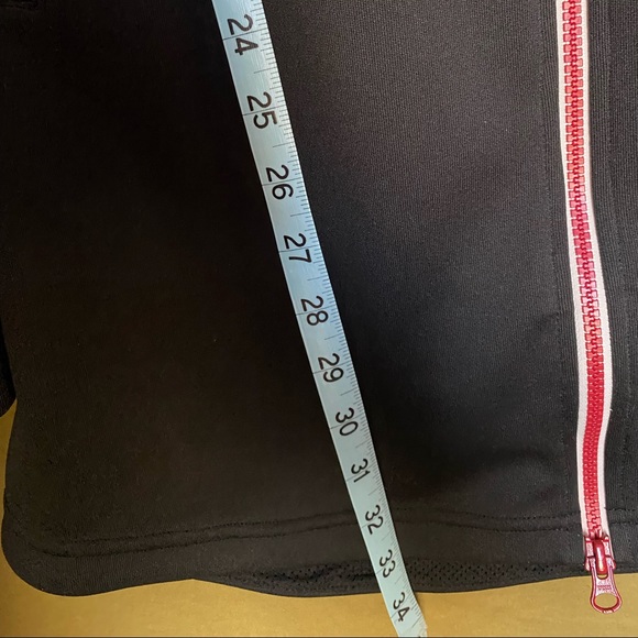 ✅ NIKE AUTHENTIC UNISEX LONG JACKET WITH N DESIGN ON SLEEVES ♥️ - Picture 9 of 13